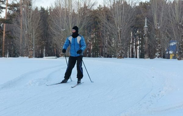Трасса для любителей беговых лыж в Зенковском парке - достопримечательности