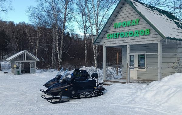 Катание на снегоходах в Лесной Республике - достопримечательности