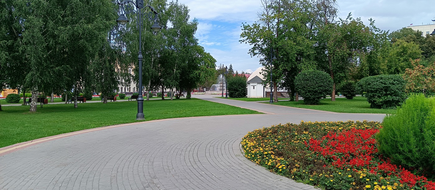 Парки, чтобы прогуляться с семьей или детьми в Новокузнецке