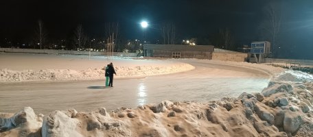 Каток на стадионе Запсибовец