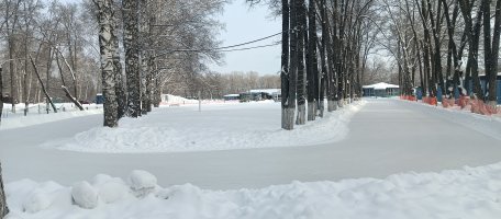 Зимний каток в парке отдыха Водный