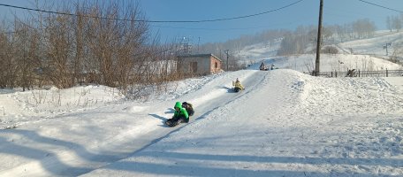 Горки для катания на снегокатах и плюшках на Запсибе стоимость - Новокузнецк