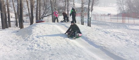 Горки для катания на снегокатах и плюшках на Запсибе стоимость - Новокузнецк